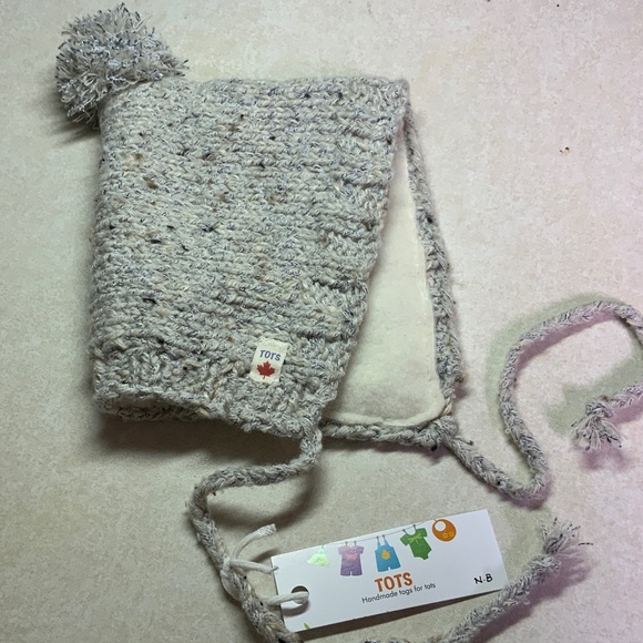 Rustic Knitted Bonnet, Fleece Lined - Picture 1 of 7